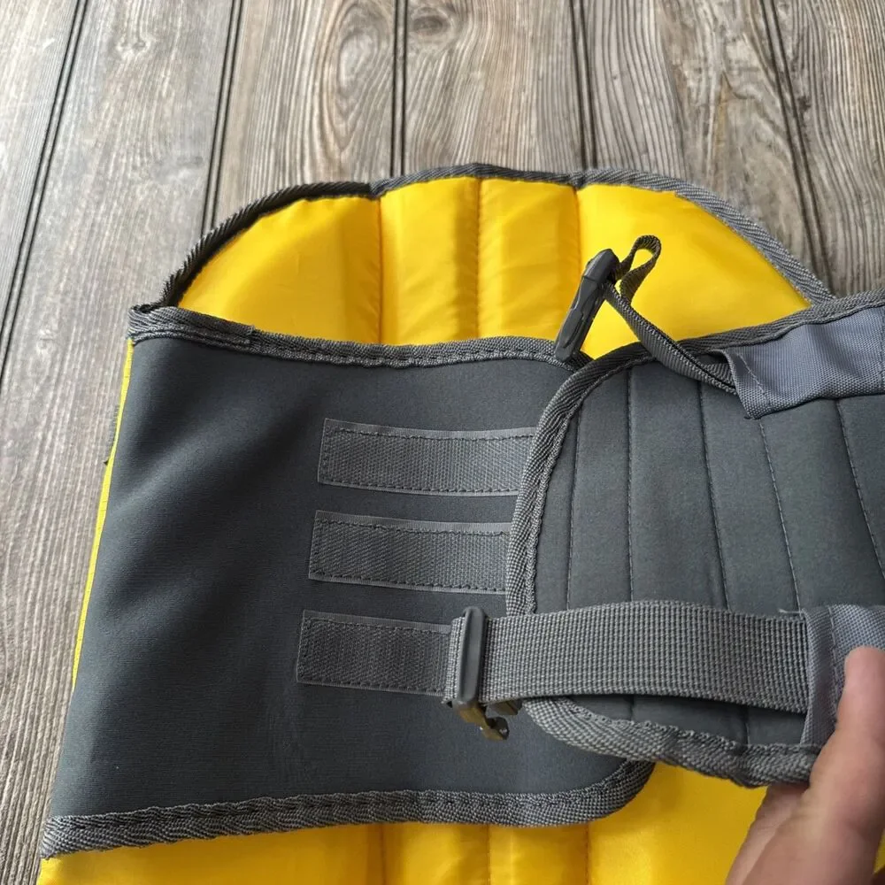 Outward Hound Dog Life Jacket medium